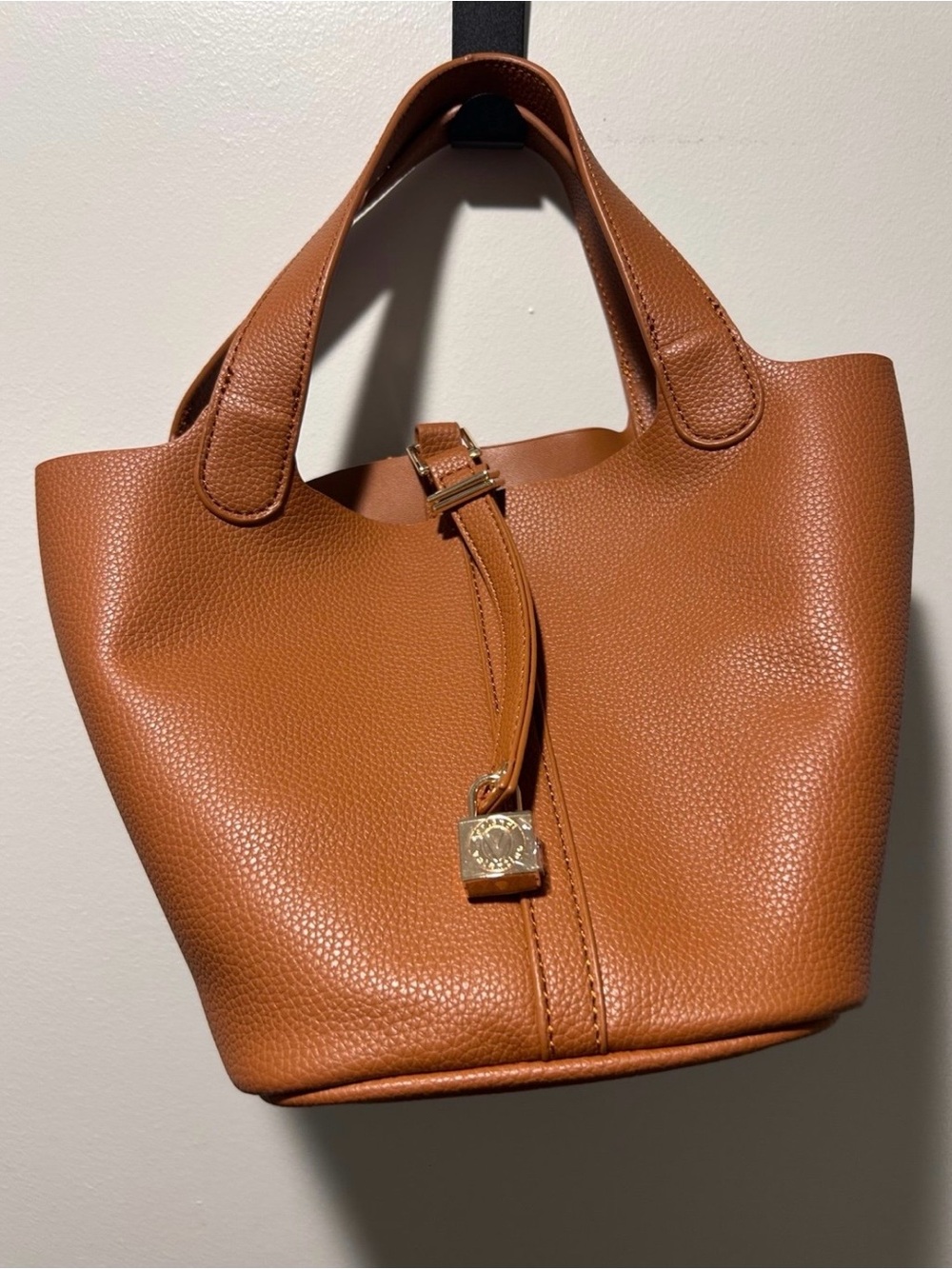 Valentino Orlandi Leather Tote Bag in Cognac Brown - Unbranded